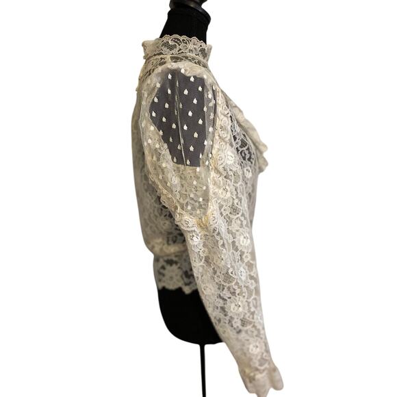 Vintage 1970s Victorian Look Lace‎ Blouse - Picture 2 of 8